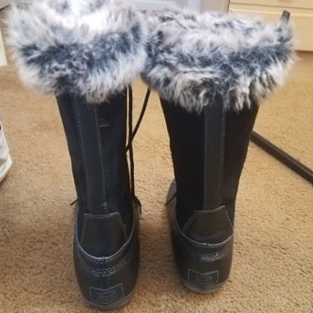 Sporto Womens Black Winter Boot with Fur Trim